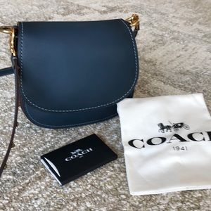 COACH SADDLE BAG.